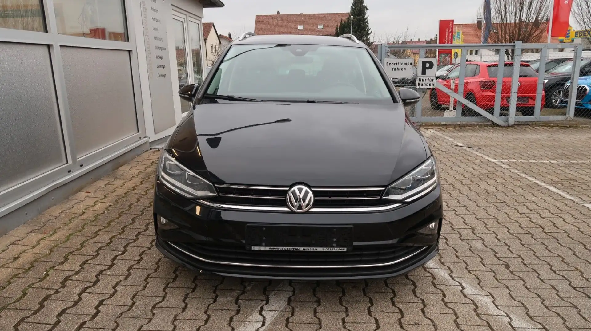 Volkswagen Golf Sportsvan 1,5 TSI IQ.DRIVE ACT +ACC +Navi Schwarz - 2