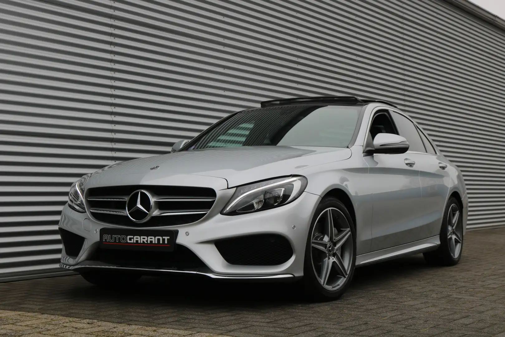 Mercedes-Benz C 180 AMG Pakket Aut (Orig NL! NAP! Panoramadak Sportled Szary - 1