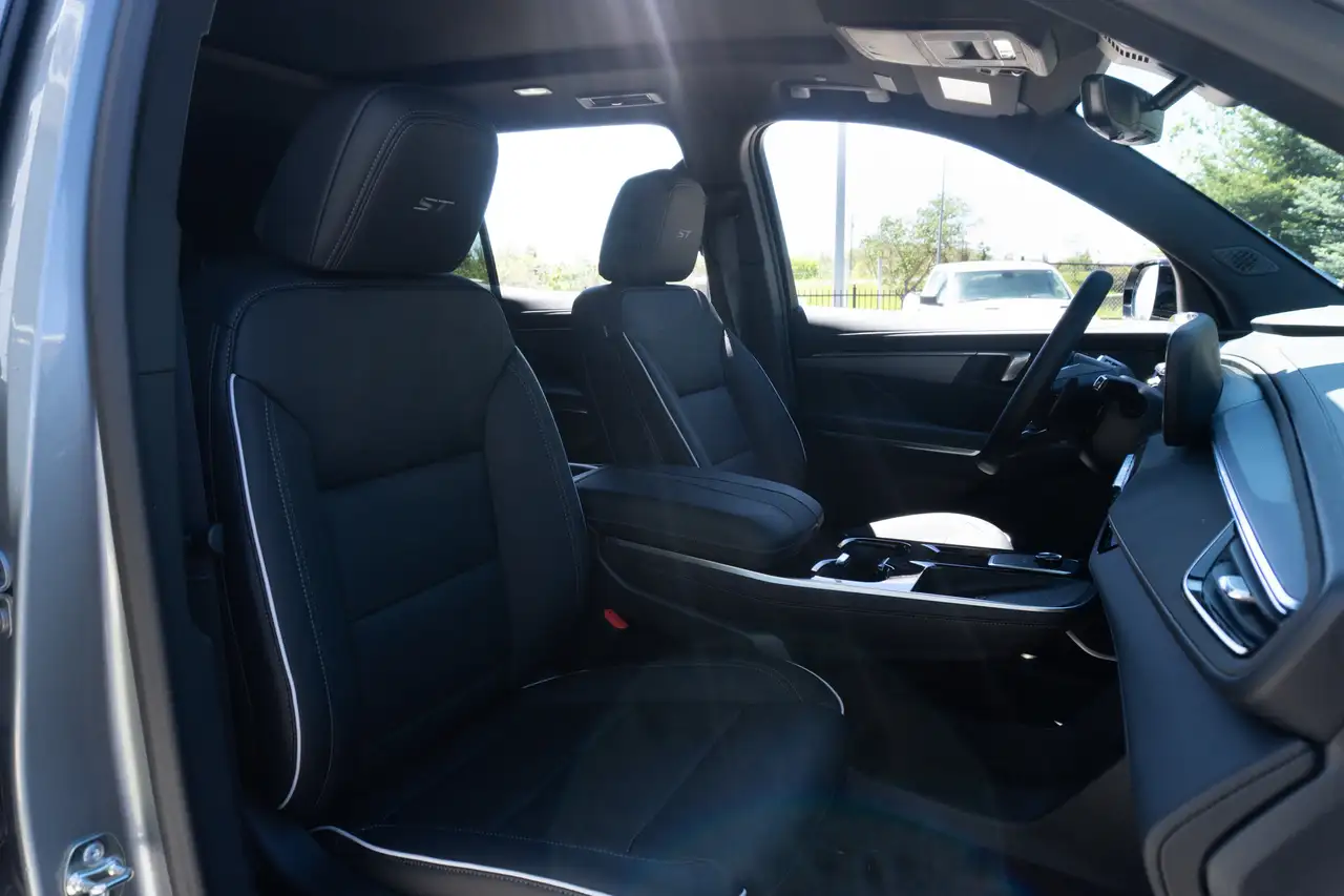 Buick Enclave photo Buick Enclave