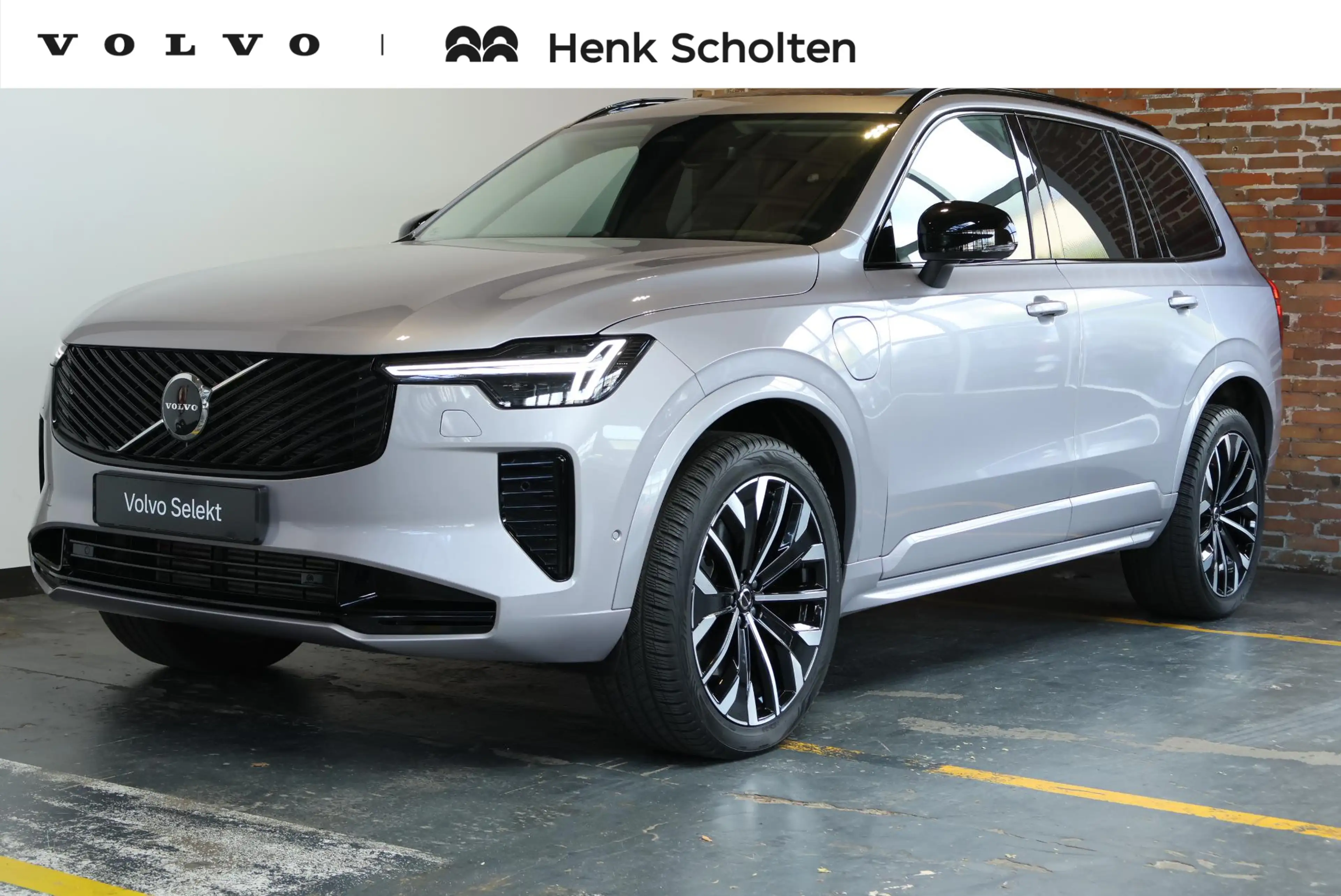 Volvo XC90 T8 Plug-in hybrid AWD Ultra Dark | Luchtvering | S