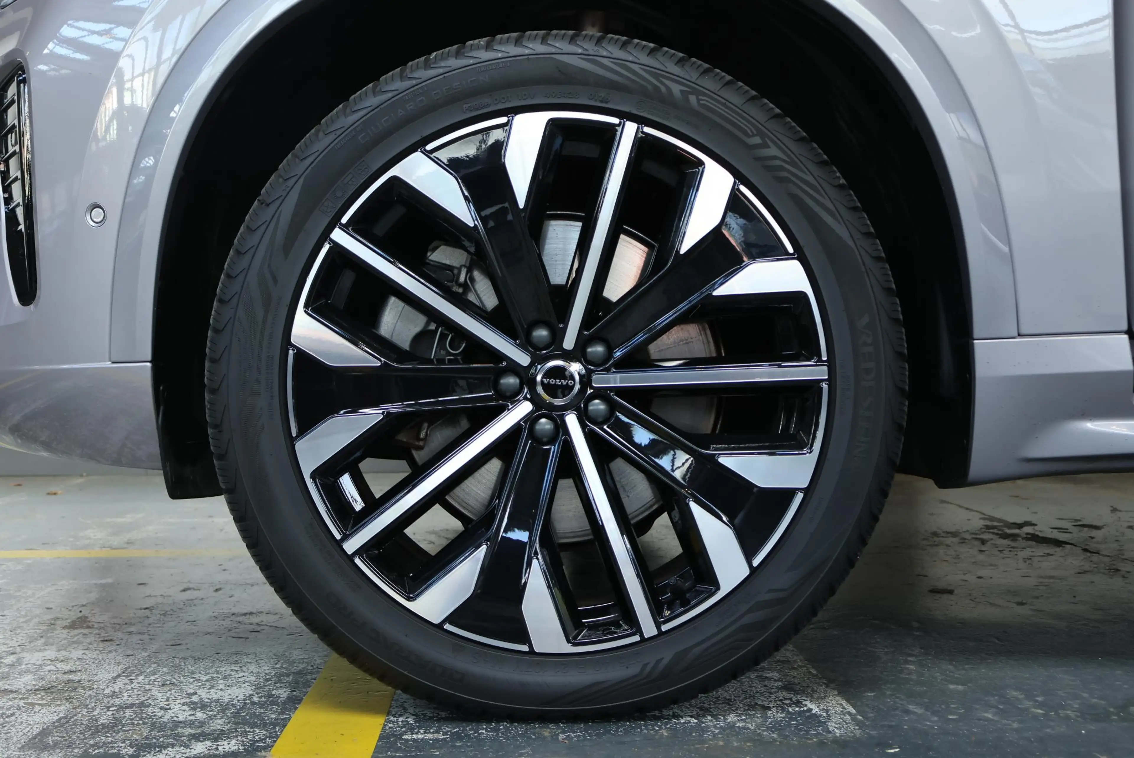 Volvo XC90 T8 Plug-in hybrid AWD Ultra Dark | Luchtvering | S — photo 8