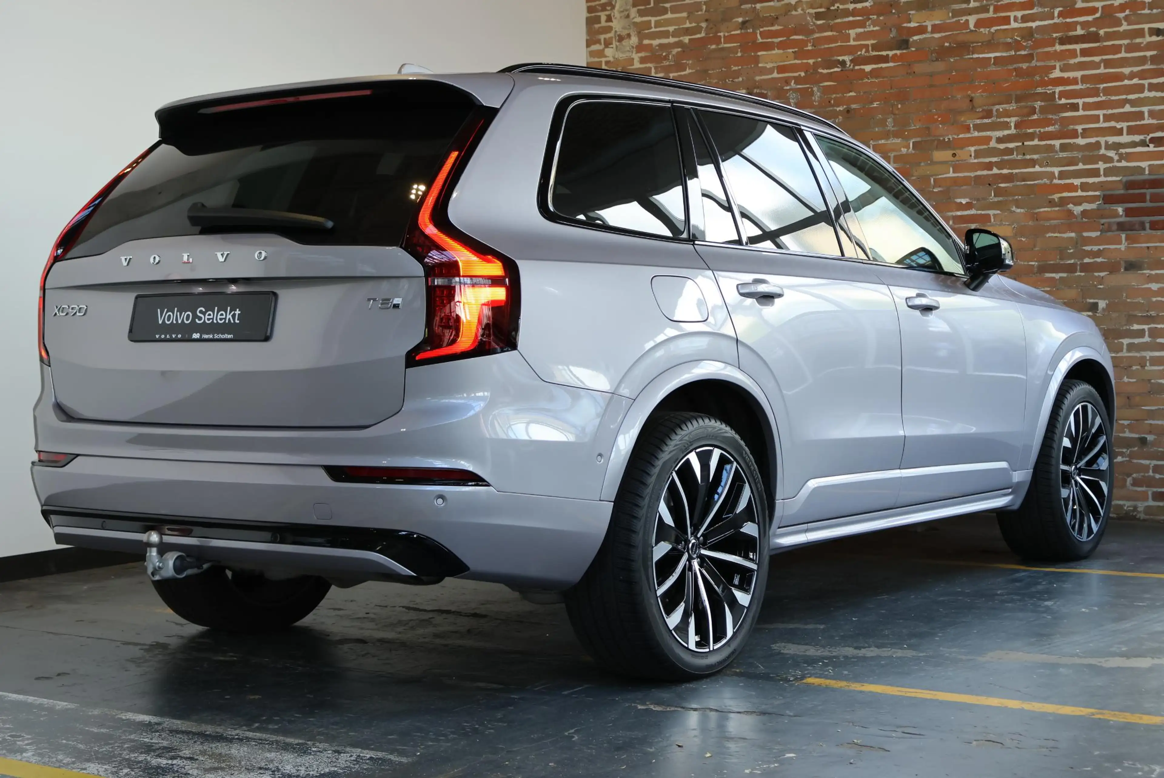 Volvo XC90 T8 Plug-in hybrid AWD Ultra Dark | Luchtvering | S — photo 3