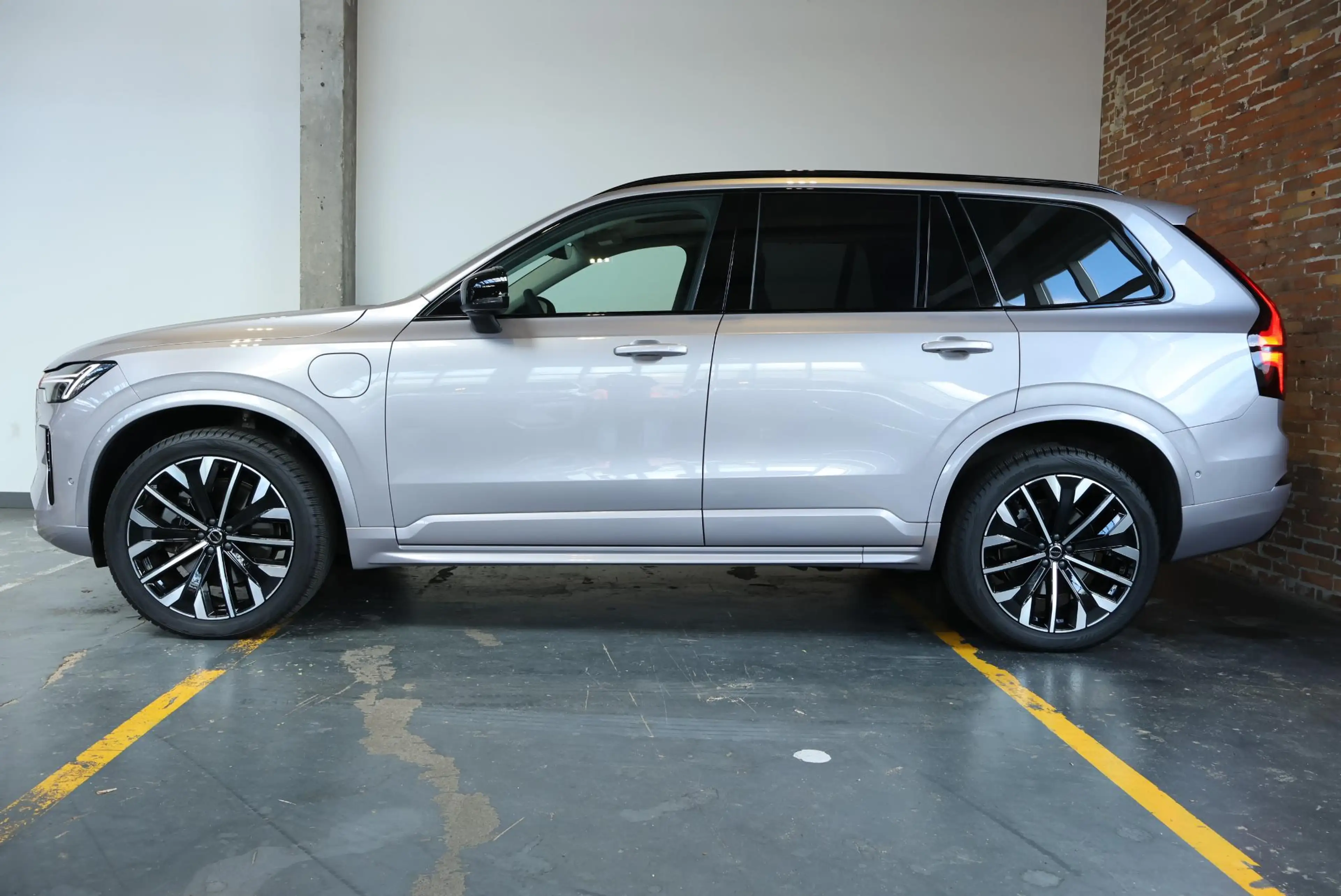Volvo XC90 T8 Plug-in hybrid AWD Ultra Dark | Luchtvering | S — photo 6
