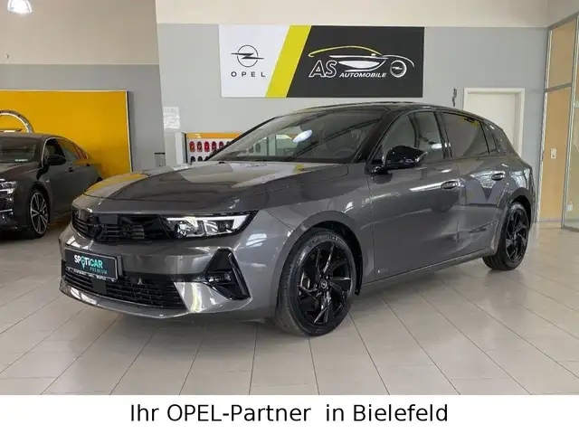 Opel Astra main image