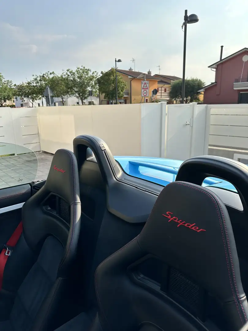 Porsche Boxster 3.8 Spyder - 1