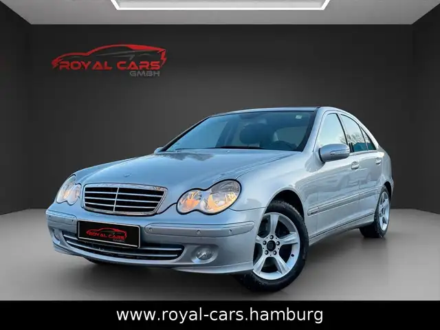 Mercedes-Benz C 240 AVANTGARDE NAVI*MEMORY*LEDER*SHZ*PDC*EGSD