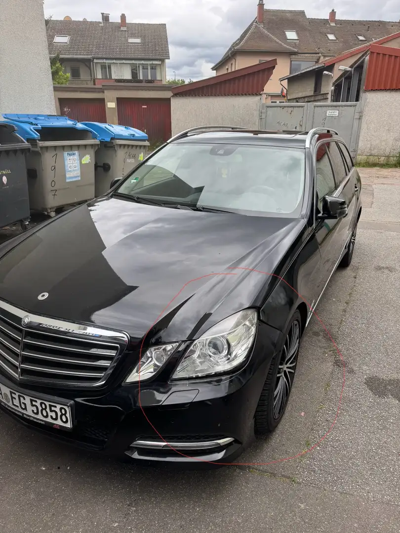 Mercedes-Benz E 250 E 250 CDI BlueEfficiency (212.203) Noir - 2