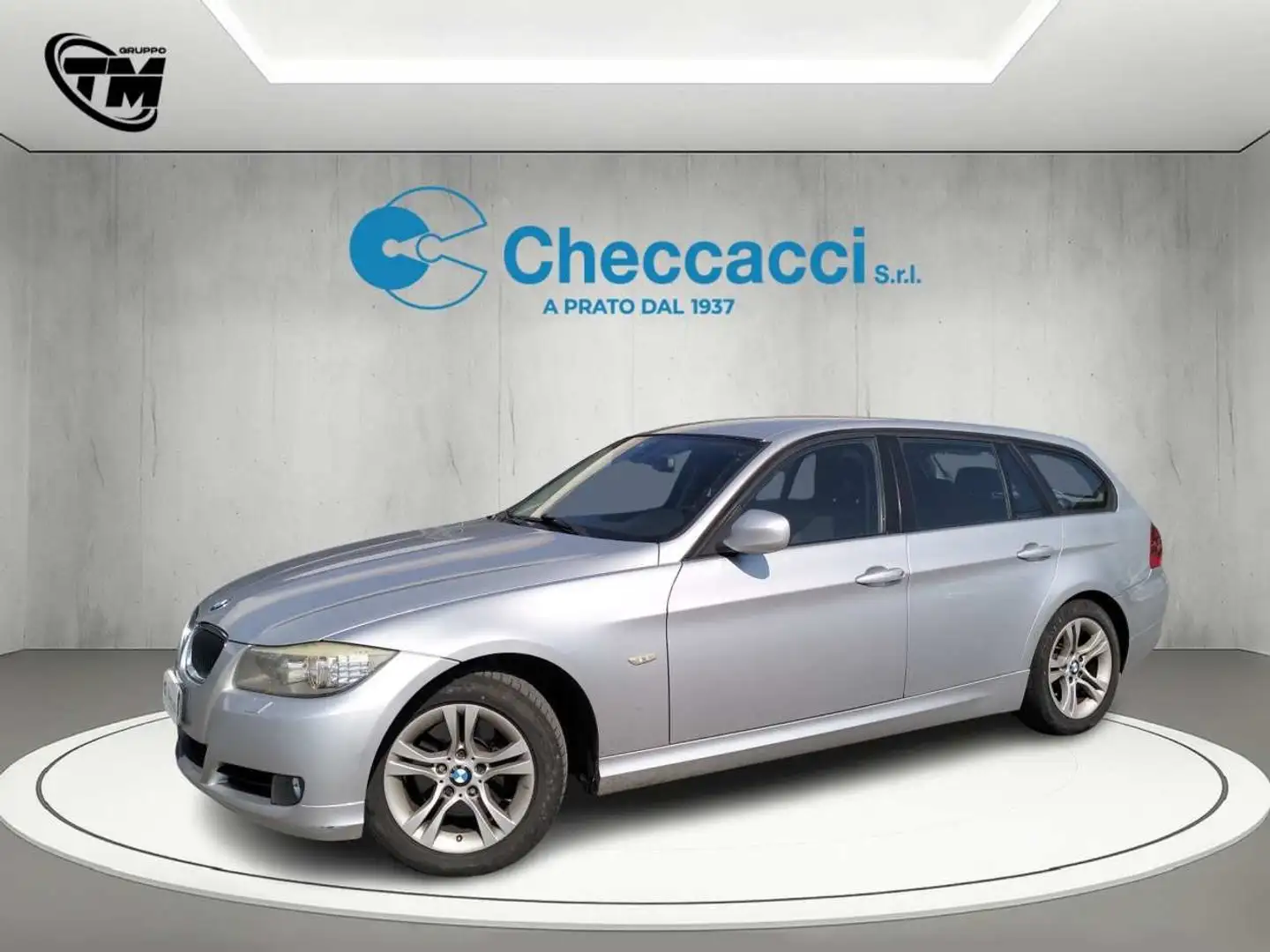 BMW 318 d Touring 2.0 143cv Argento - 1