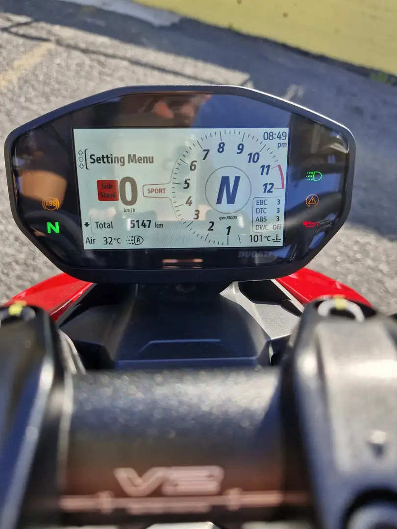 Ducati Streetfighter V2 Rojo - 2