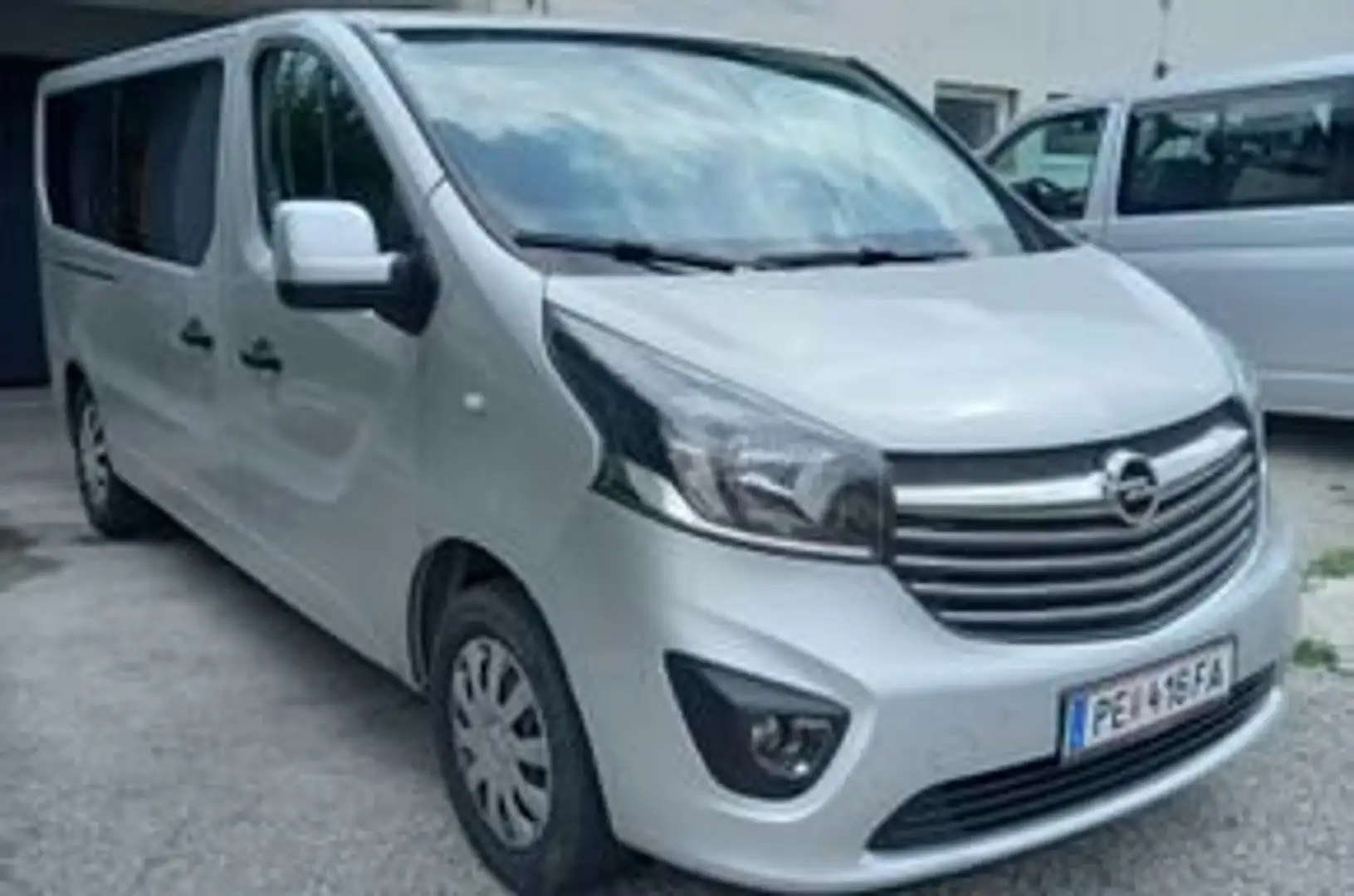 Opel Vivaro Vivaro L2H1 1,6 BiTurbo CDTI ecoflex Silber - 1