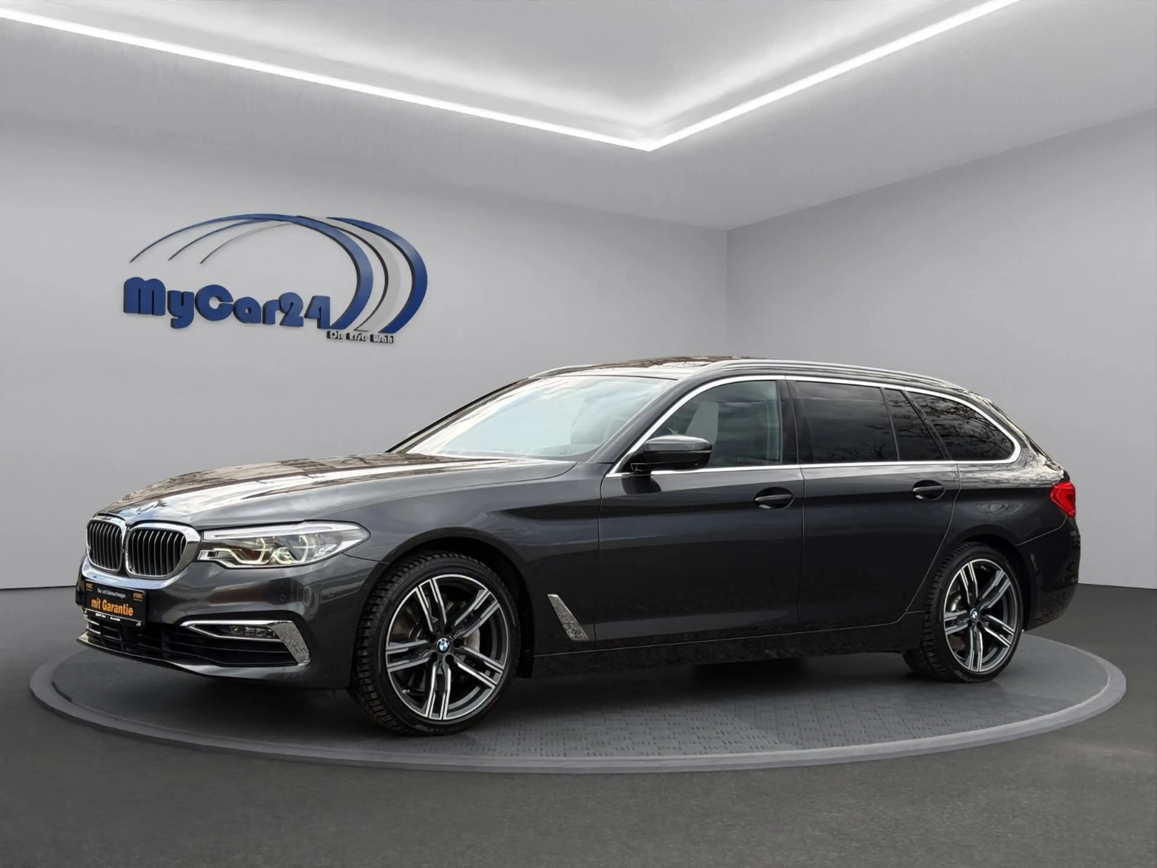 BMW 540 d xDrive°Leder°Virt.C°Pano°Cam°Garantie