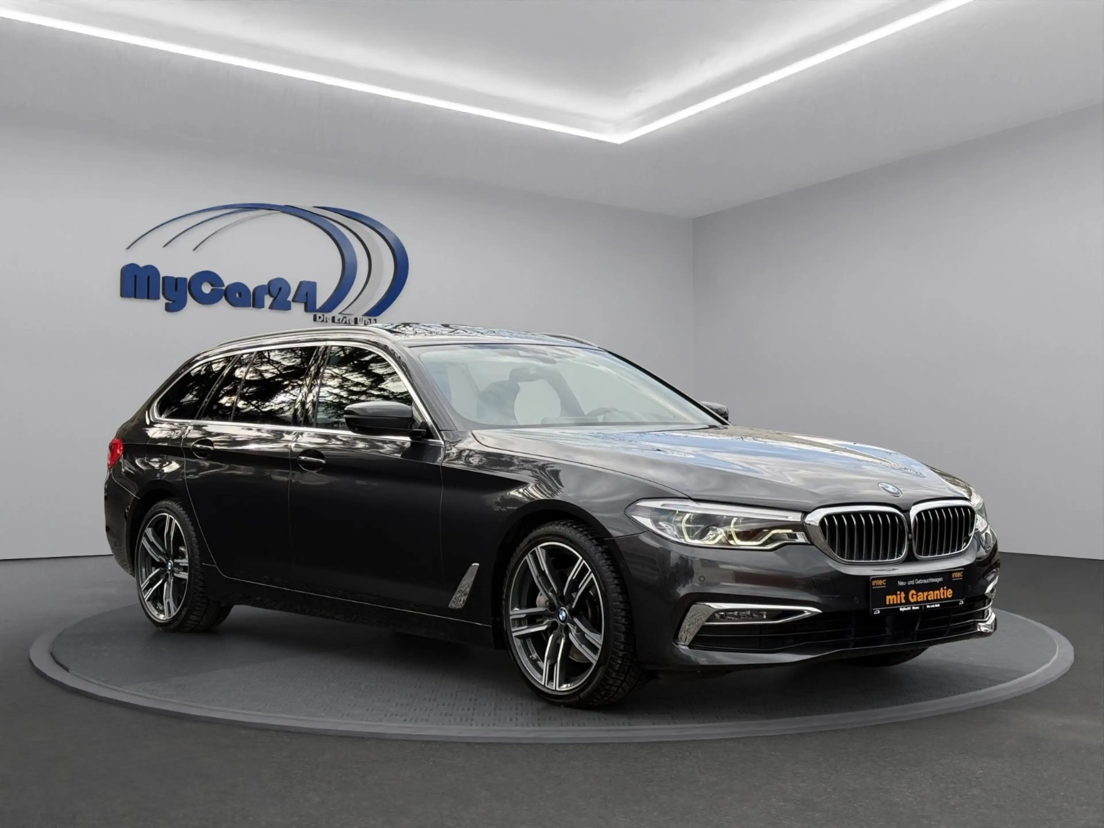 BMW 540 d xDrive°Leder°Virt.C°Pano°Cam°Garantie — photo 2