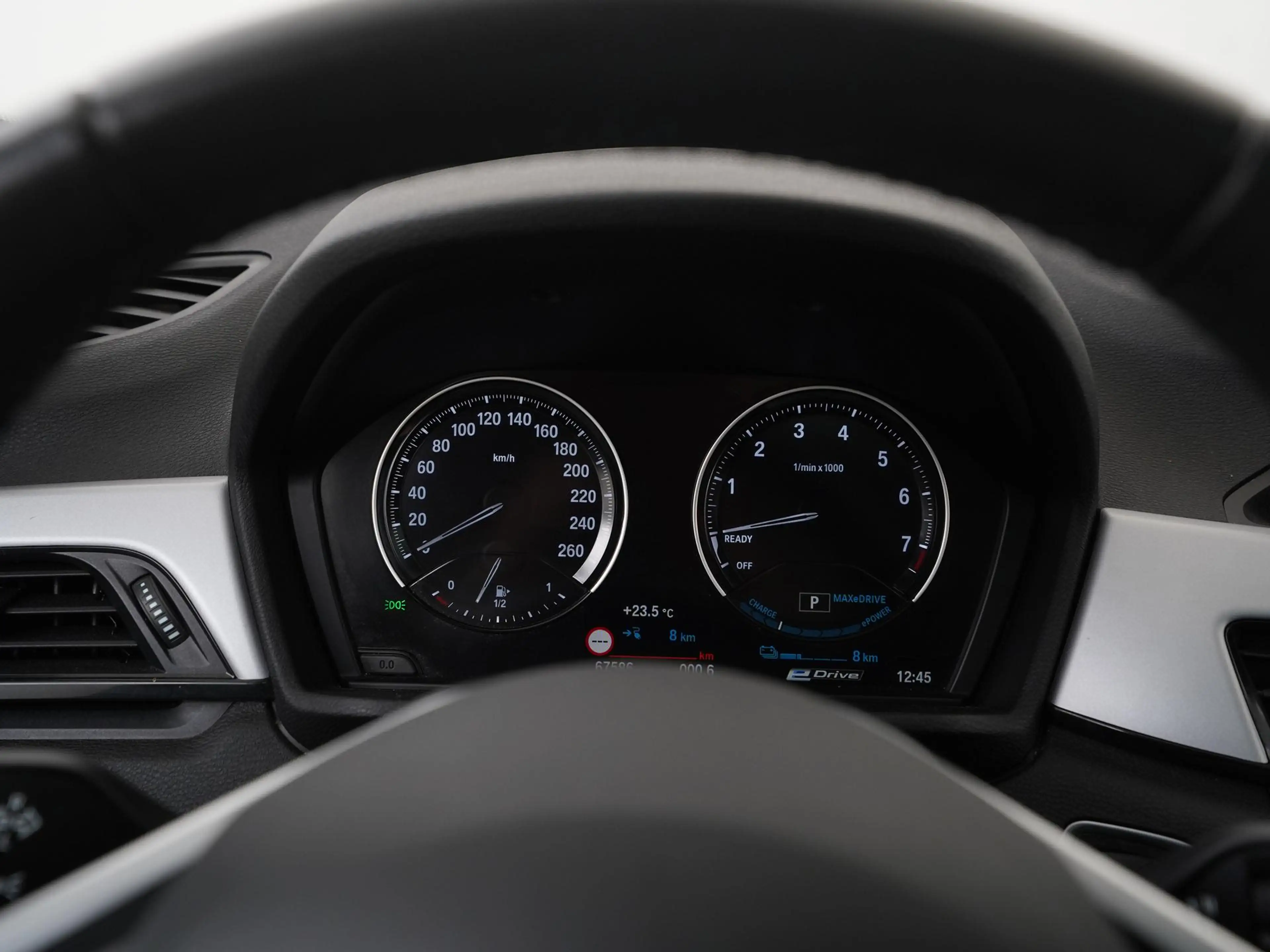 BMW X1 xDrive25e Sport Line | Panoramadak | Camera | Zond — photo 8
