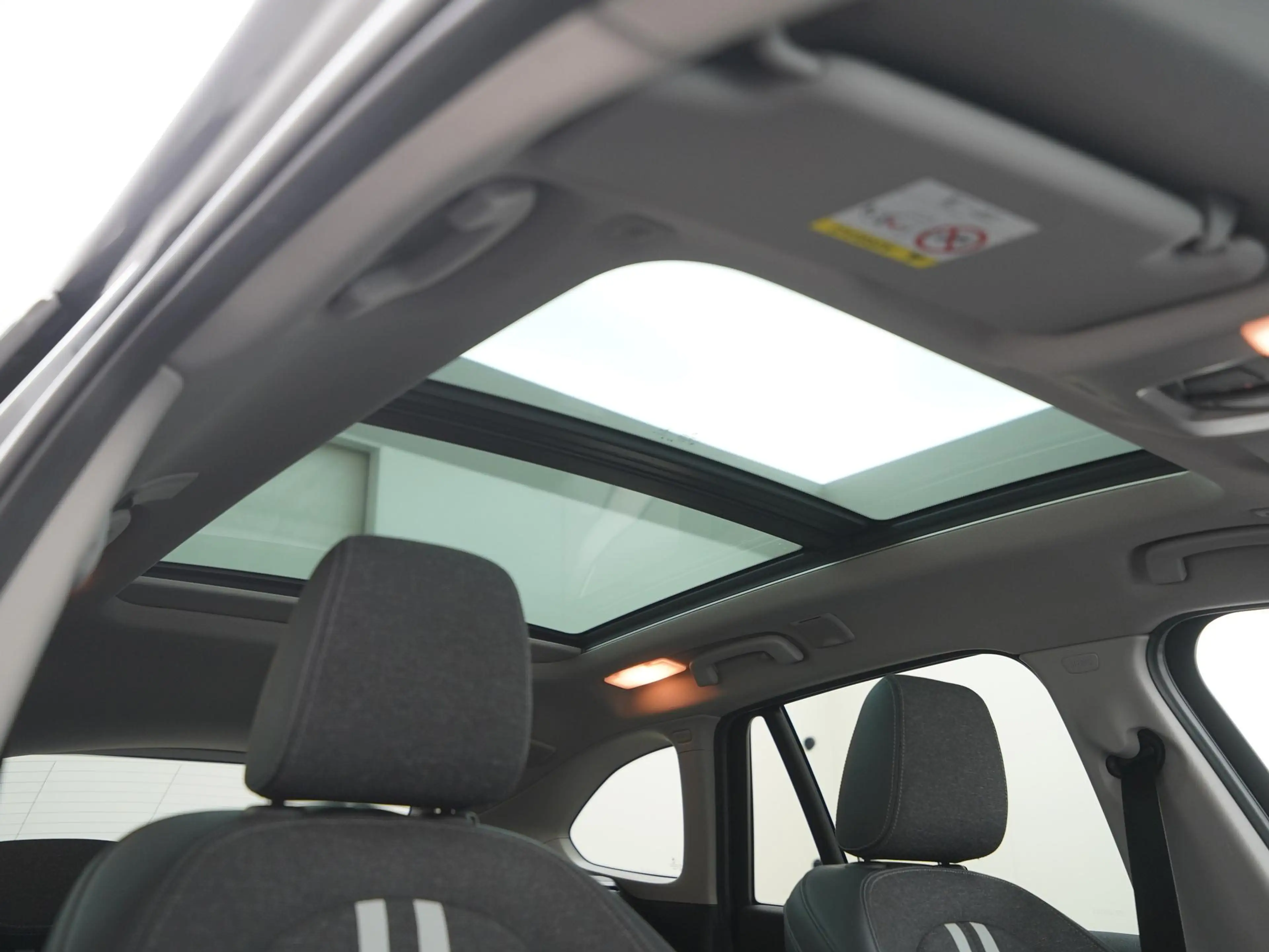 BMW X1 xDrive25e Sport Line | Panoramadak | Camera | Zond — photo 35