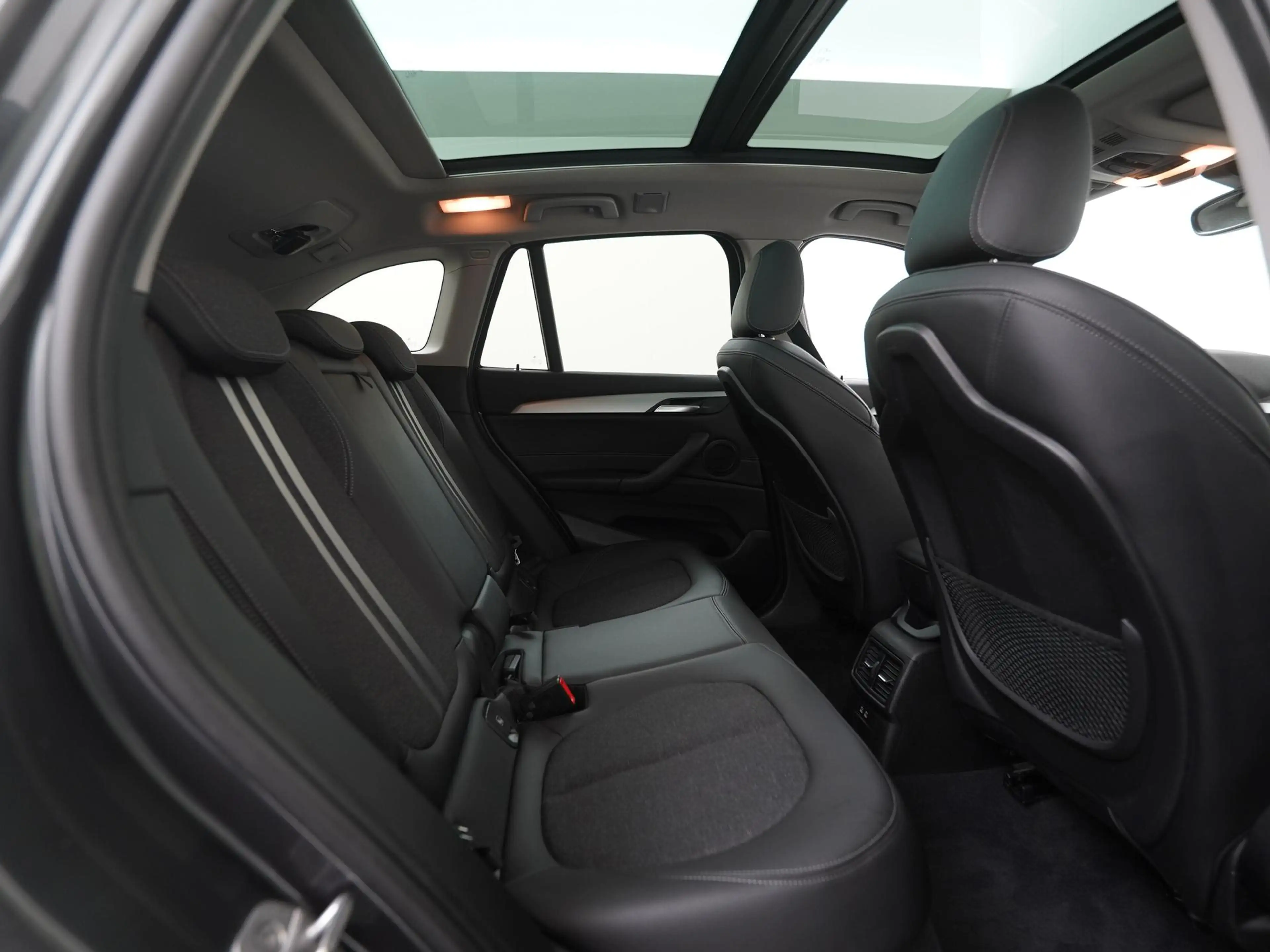 BMW X1 xDrive25e Sport Line | Panoramadak | Camera | Zond — photo 31