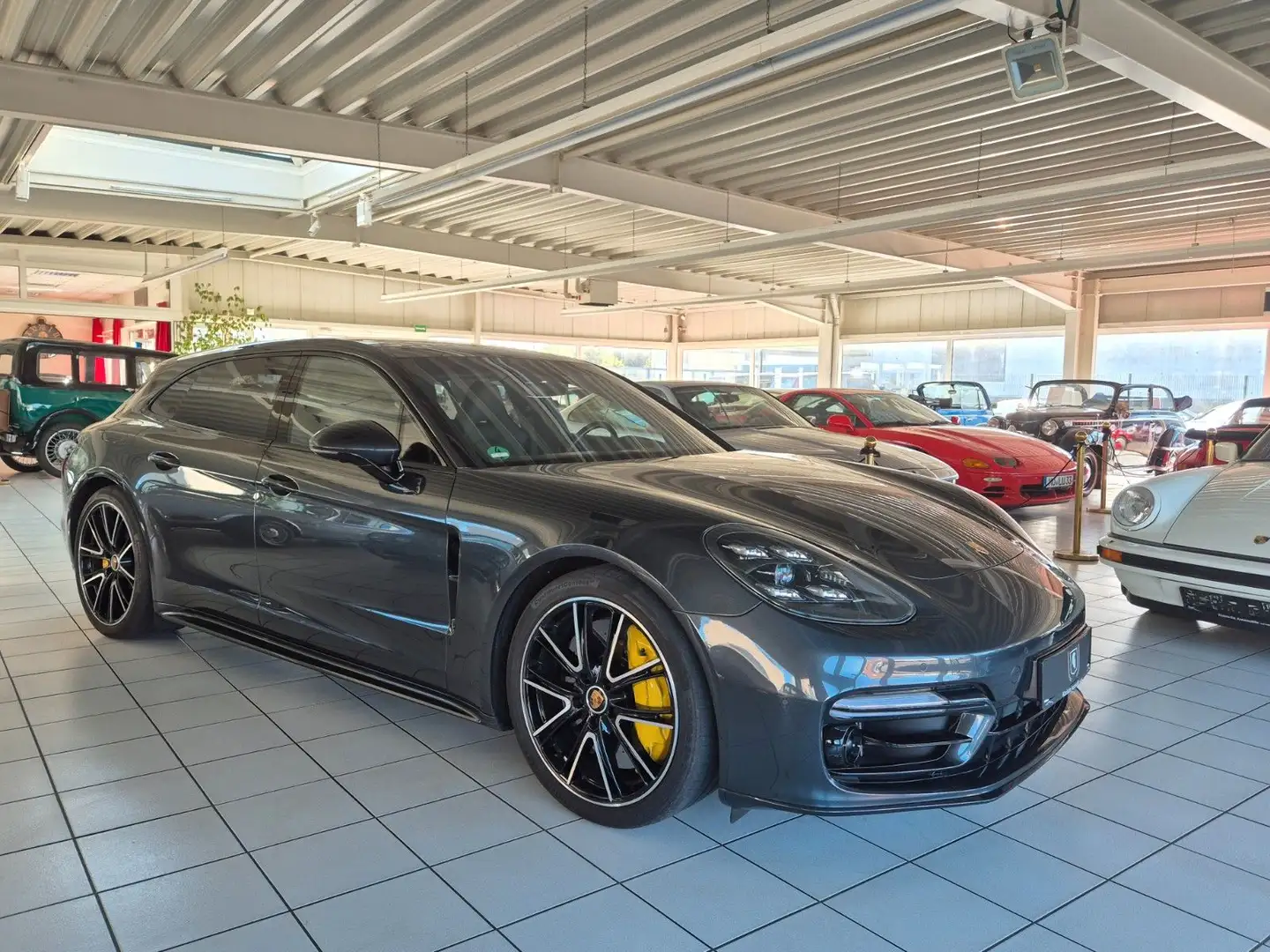 Porsche Panamera Sport Turismo GTS/UPE 183k/Appr./1A Grau - 1