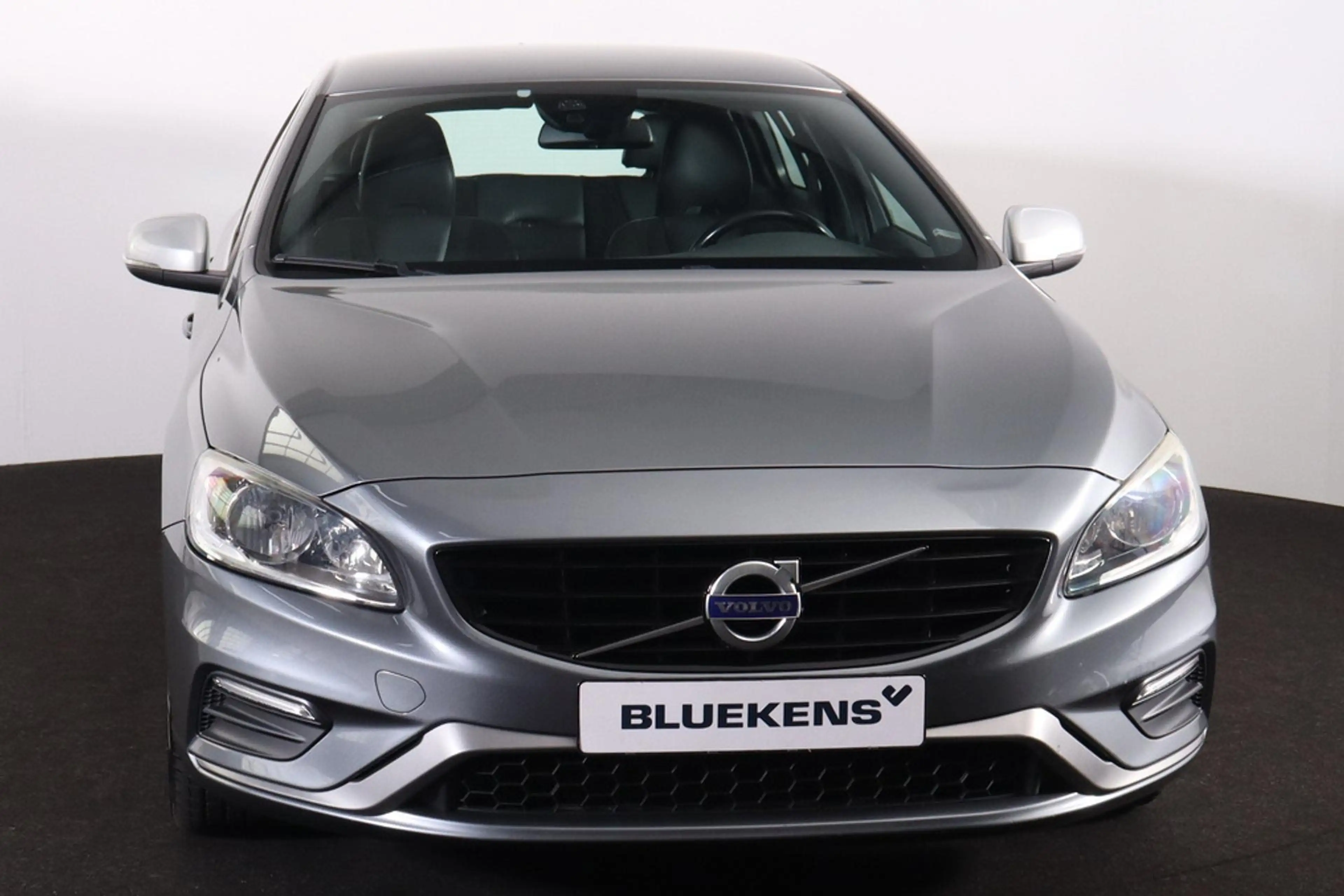 Volvo V60 T3 R-Design - Cruise control - Parkeersensoren ach — photo 2