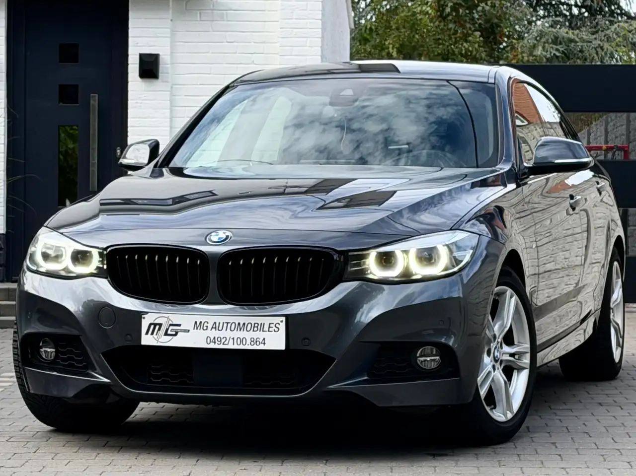 BMW 320