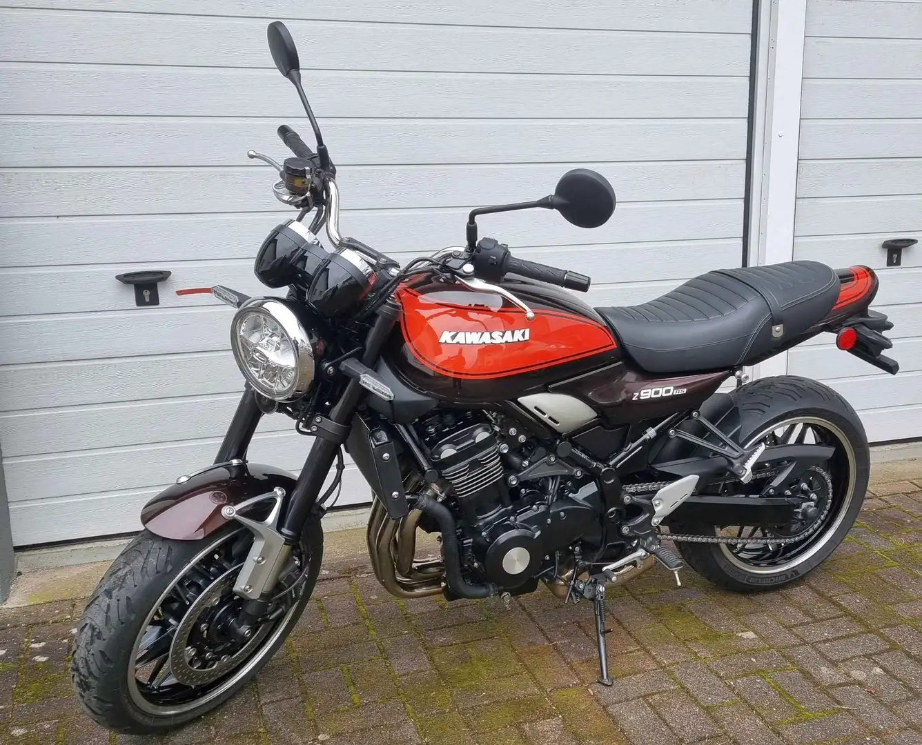 Kawasaki Z900RS Hnědá - 2