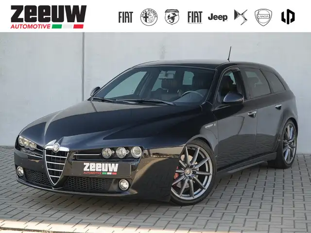 Alfa Romeo 159 Sportwagon 1.750 TBI Turbo 200 PK TI | Leder | Bos