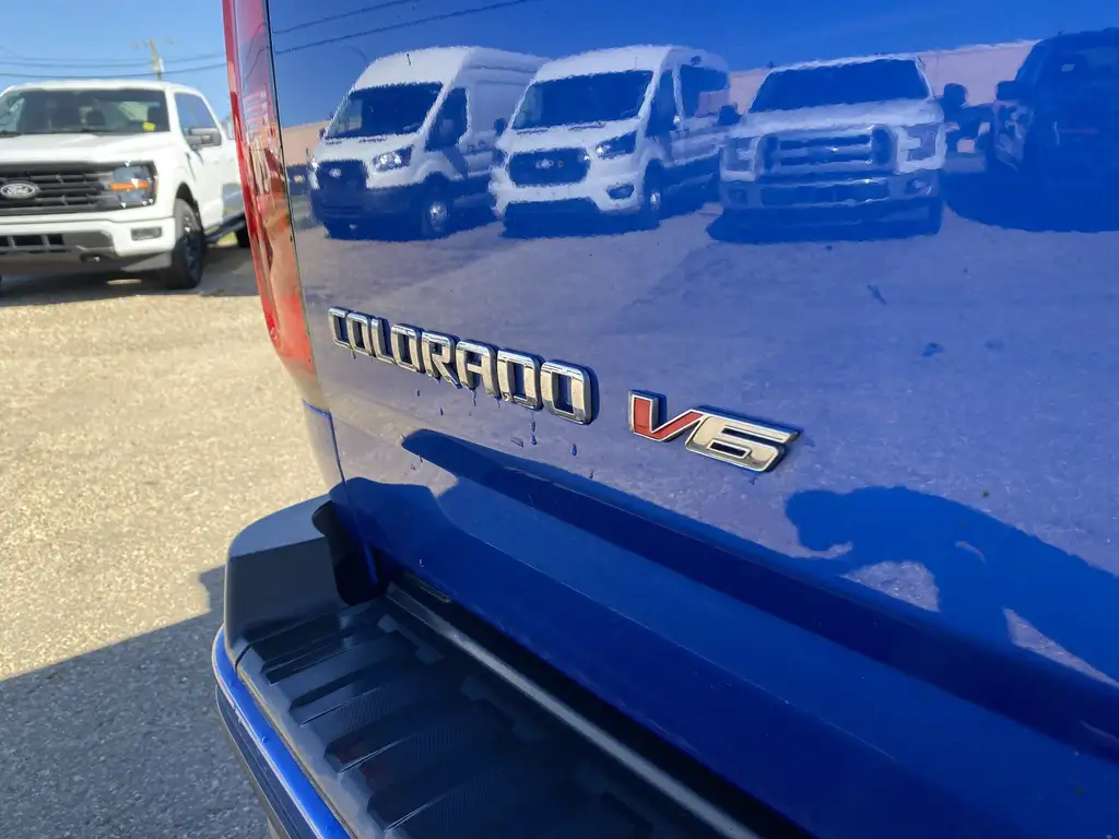 2018 Chevrolet Colorado 4WD Z71 — photo 8