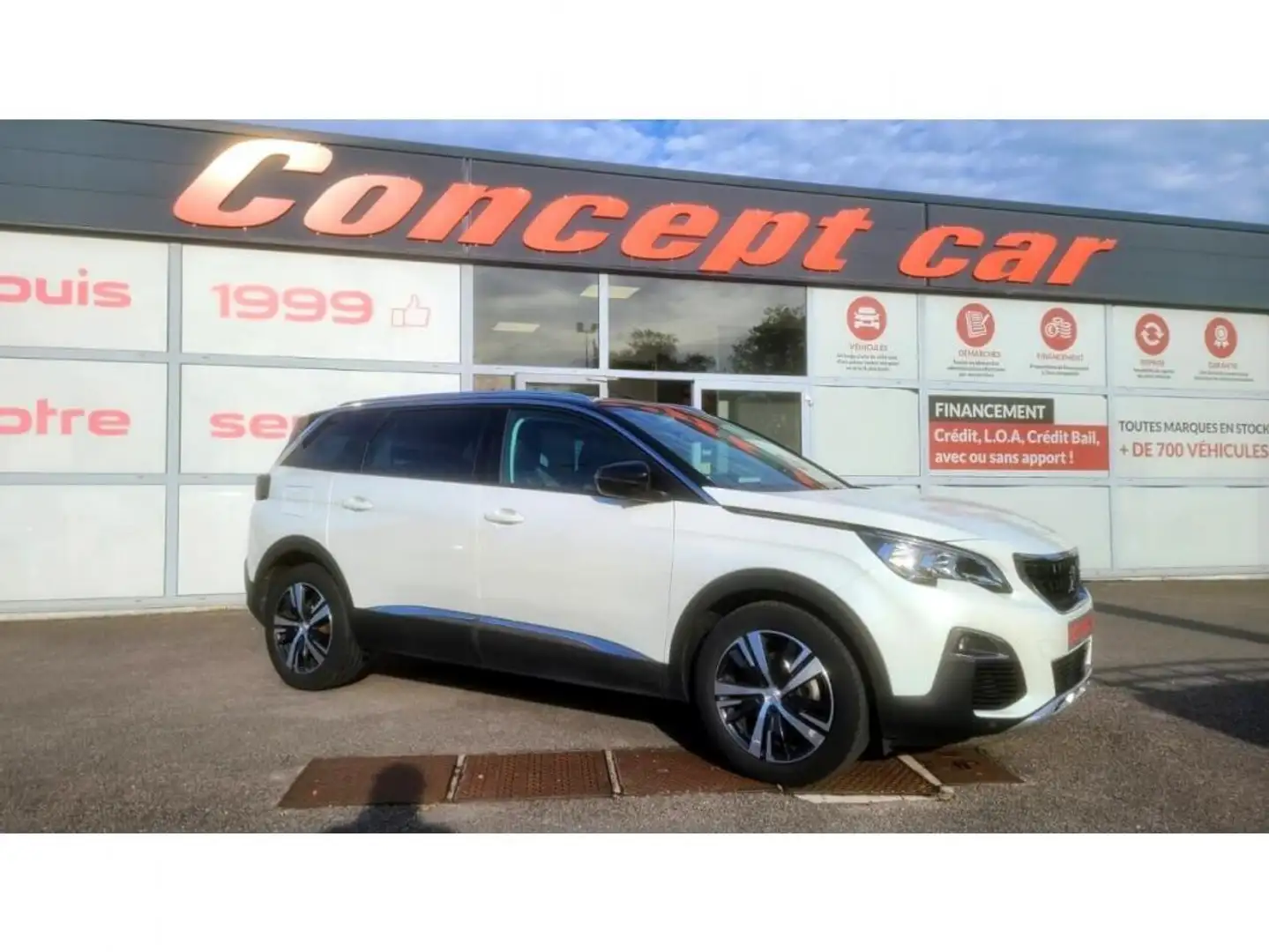 Peugeot 5008 Allure Pack 1.5 BlueHDi 130cv + TOIT PANO + ATTELA Blanc - 1