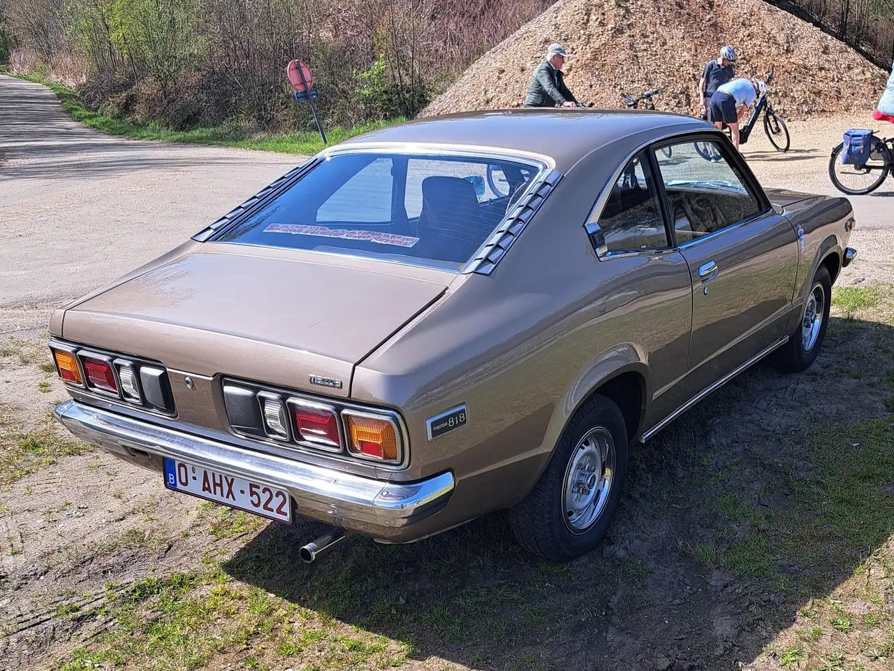 Mazda 818 coupe, foto 3
