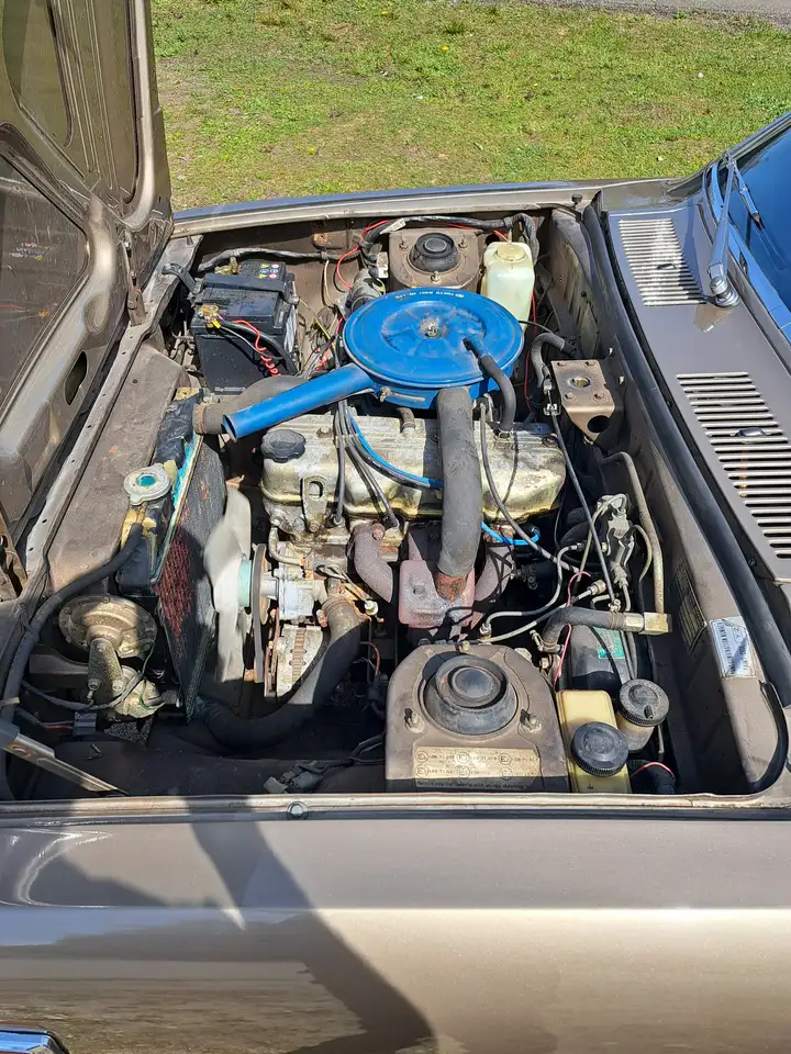 Mazda 818 coupe, foto 7