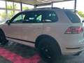 Volkswagen Touareg 3.0 V6 TDI 245 ch 4Motion BlueMotion R-Exclusive Tiptronic A Toit Ouvrant - Sieges et Hayon Elec - Cuir bi-ton - Regulate Bianco - thumbnail 3