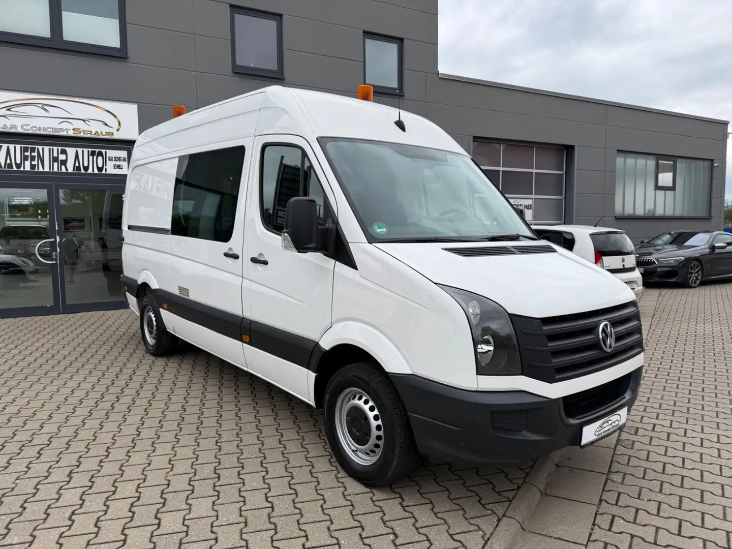 Volkswagen Crafter Kasten 35 mittel L2H2 Hochdach TURBO Weiß - 1