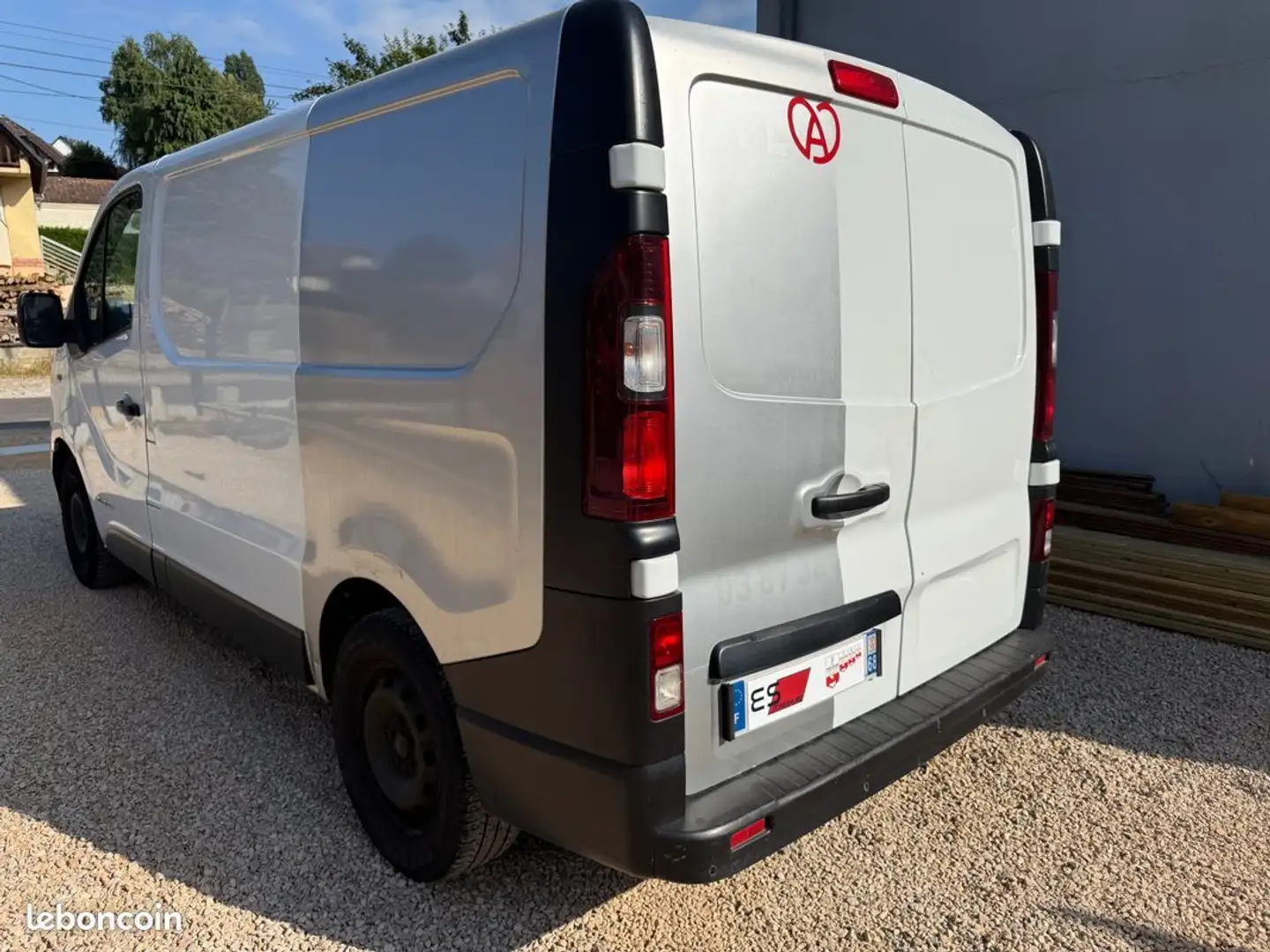 Renault Trafic L1H1 Dci 145 Energy Blanc - 2