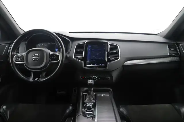 Volvo XC90 view 14