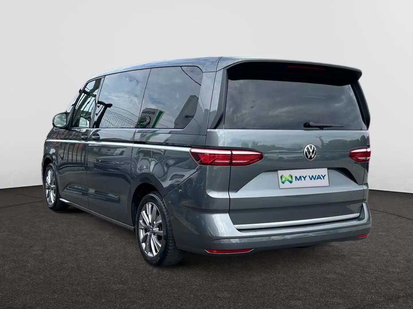 Volkswagen T7 Multivan Multivan Style (Version longue) 1.4 l eHybrid  160kW / 218ch Boîte automatique 6 vitesses DSG Gris - 2