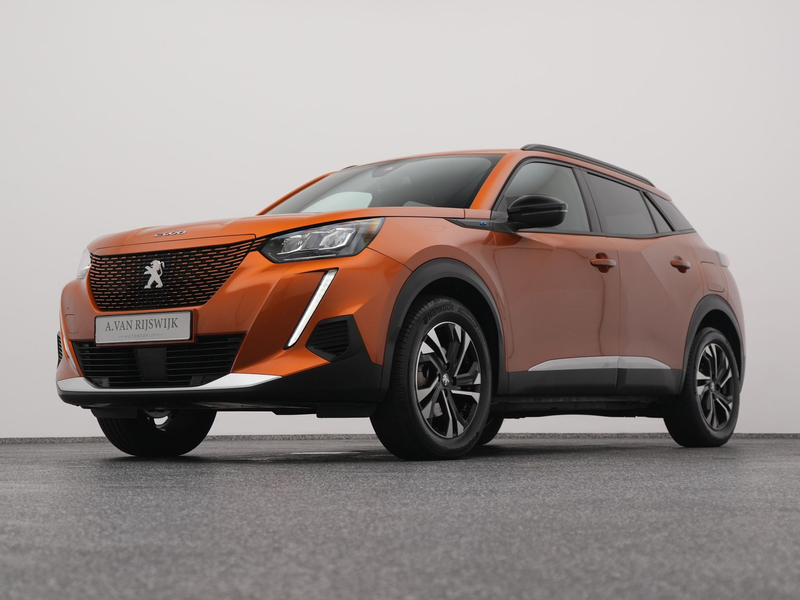Peugeot e-2008 EV Allure 50 kWh | CAMERA | CARPLAY — photo 16