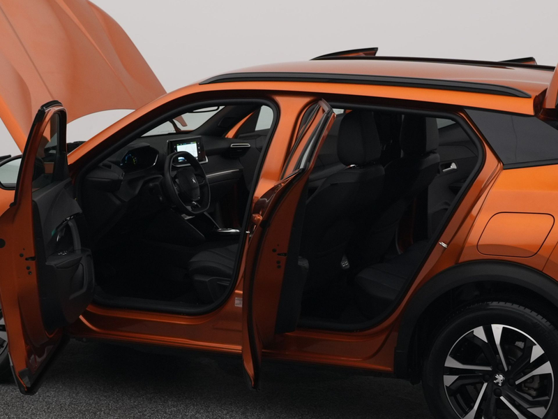 Peugeot e-2008 EV Allure 50 kWh | CAMERA | CARPLAY — photo 34