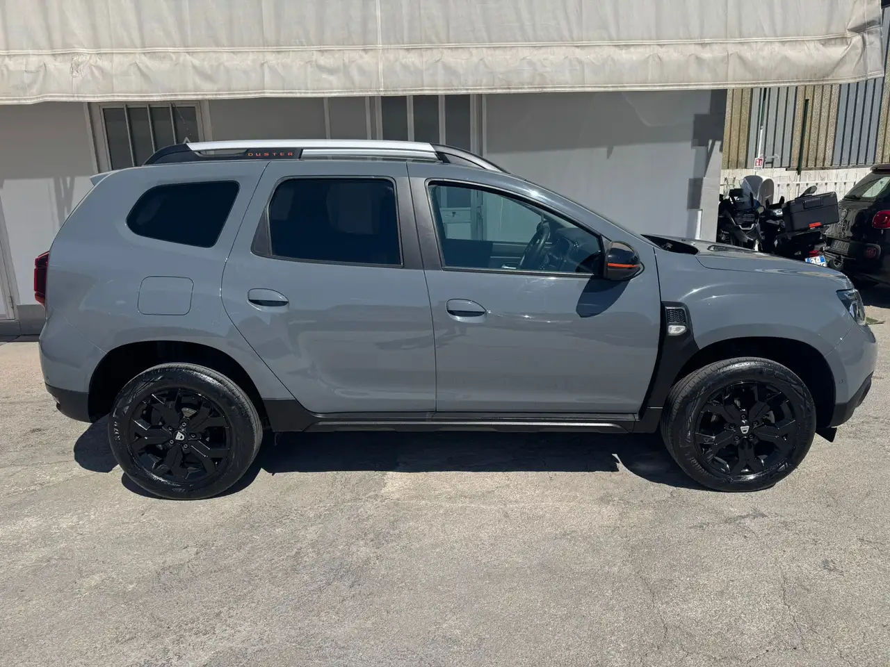 Dacia Duster Duster 1.0 tce SL Extreme Gpl 4x2 100cv 8