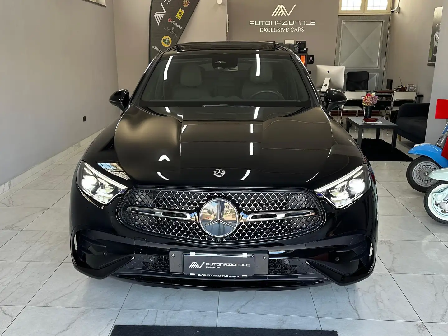 Mercedes-Benz GLC 300 d Coupe AMG Premium Plus 4matic phev (eq-power) Nero - 2