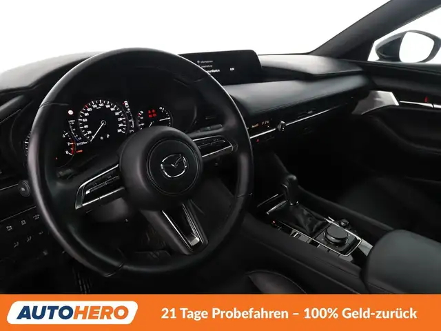 Mazda Mazda3 view 11