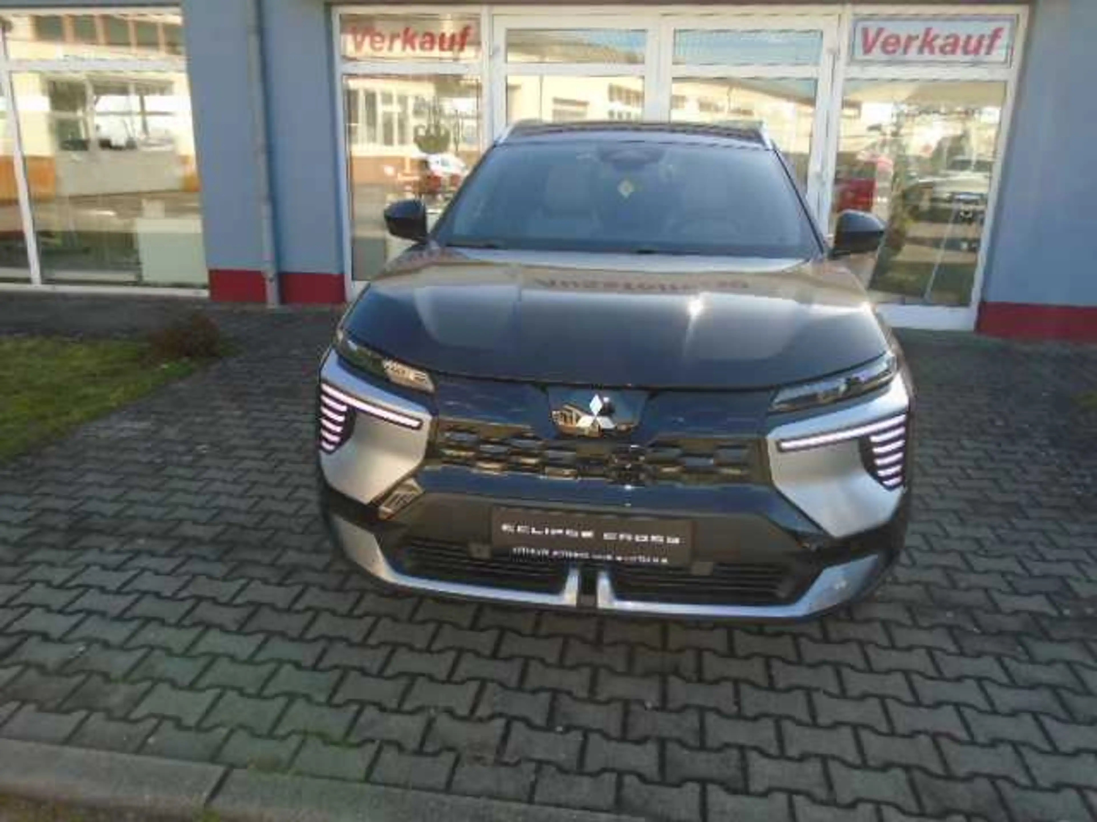 Mitsubishi Eclipse Cross Diamant TOP 87 kWh (22kW) — photo 5