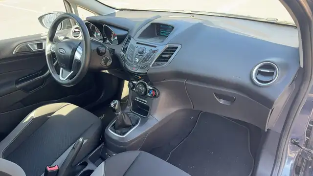 Ford Fiesta view 10