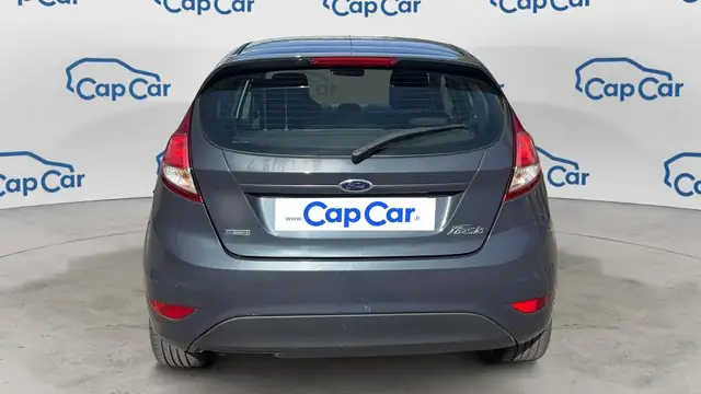 Ford Fiesta view 3