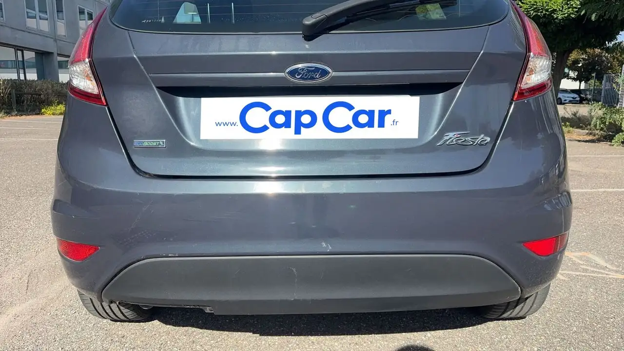 Ford Fiesta 5 portes — photo 21