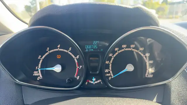 Ford Fiesta view 12