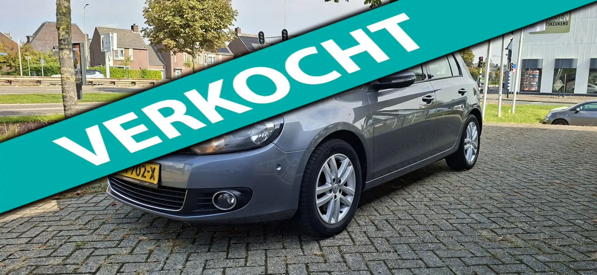 Volkswagen Golf 1.4 TSI Comfortline automaat/schuifdak/ECC Grijs - 1