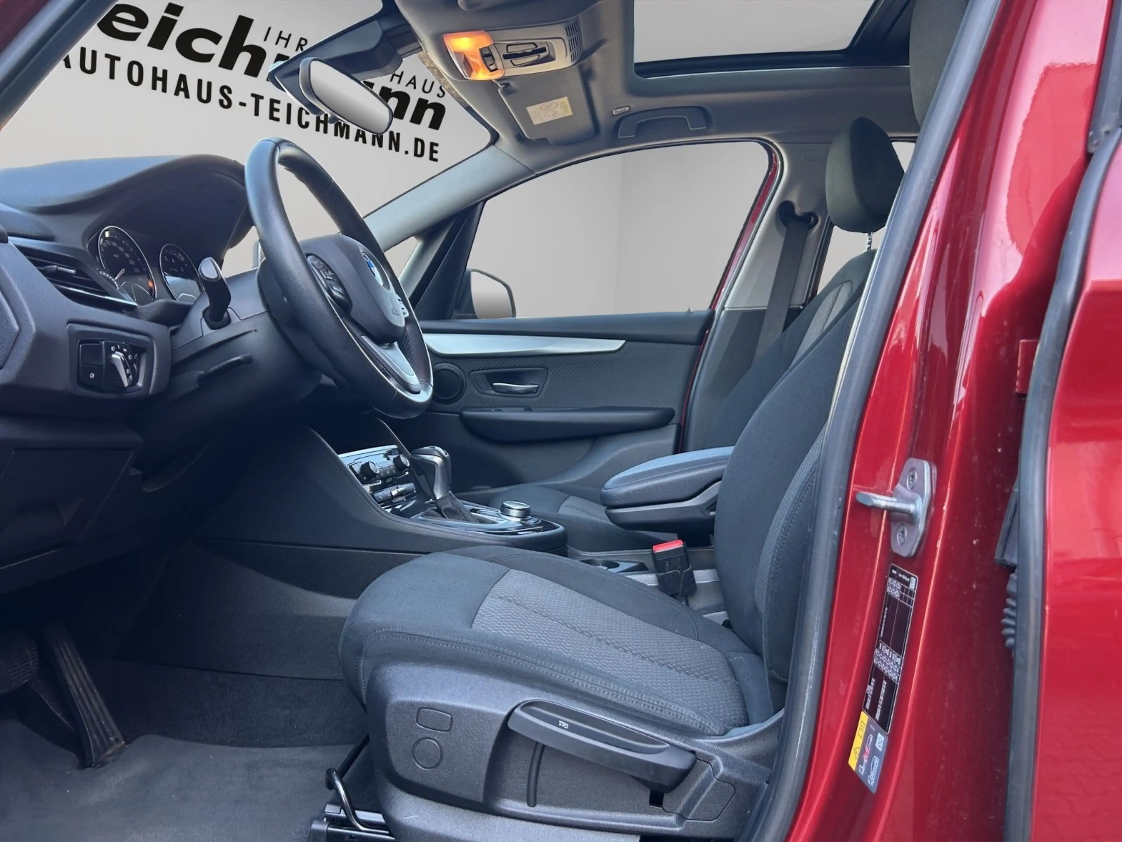 BMW 225 2 Active Tourer 225 xe — photo 9