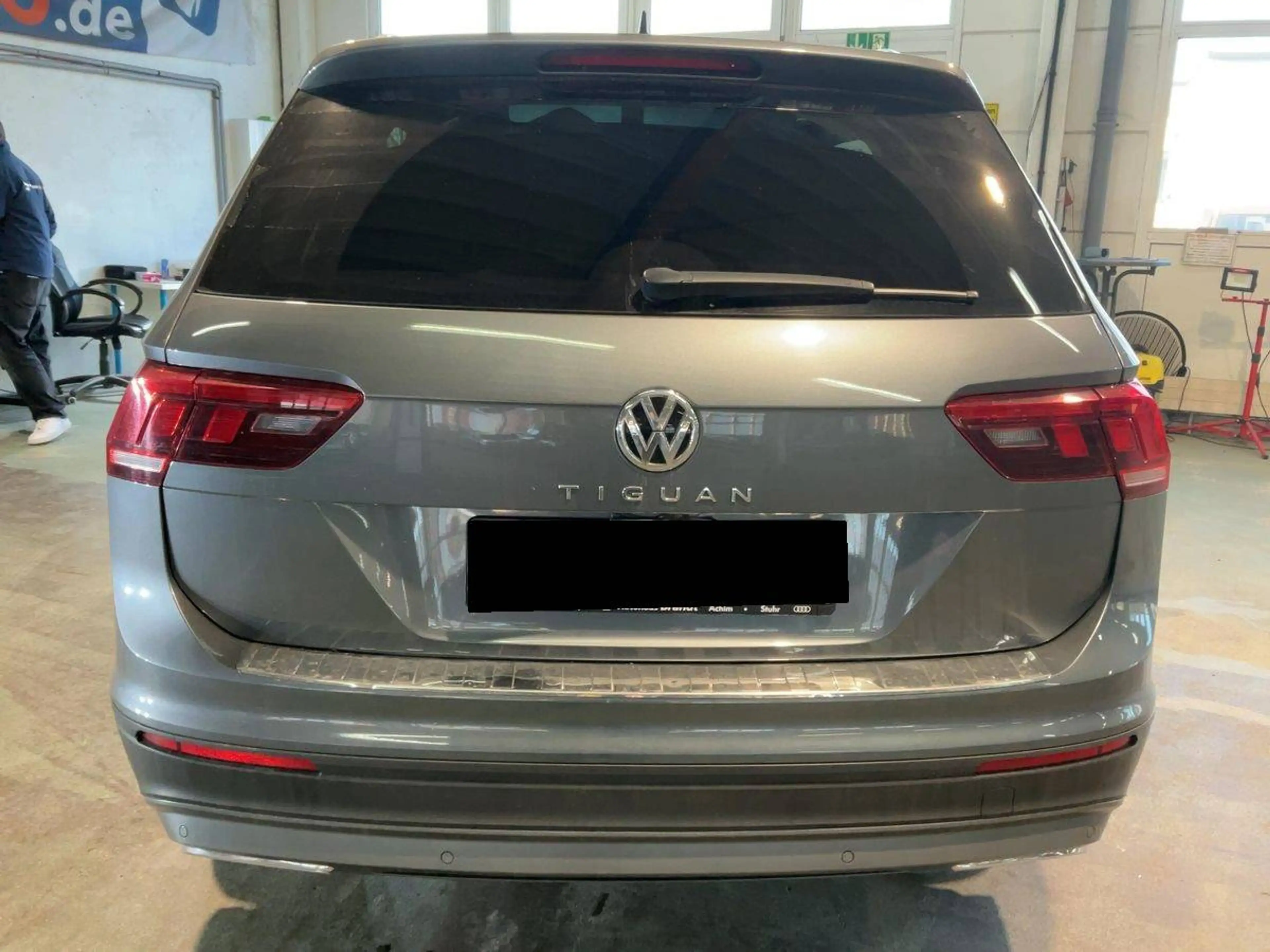 Volkswagen Tiguan Allspace IQ. DRIVE — photo 6