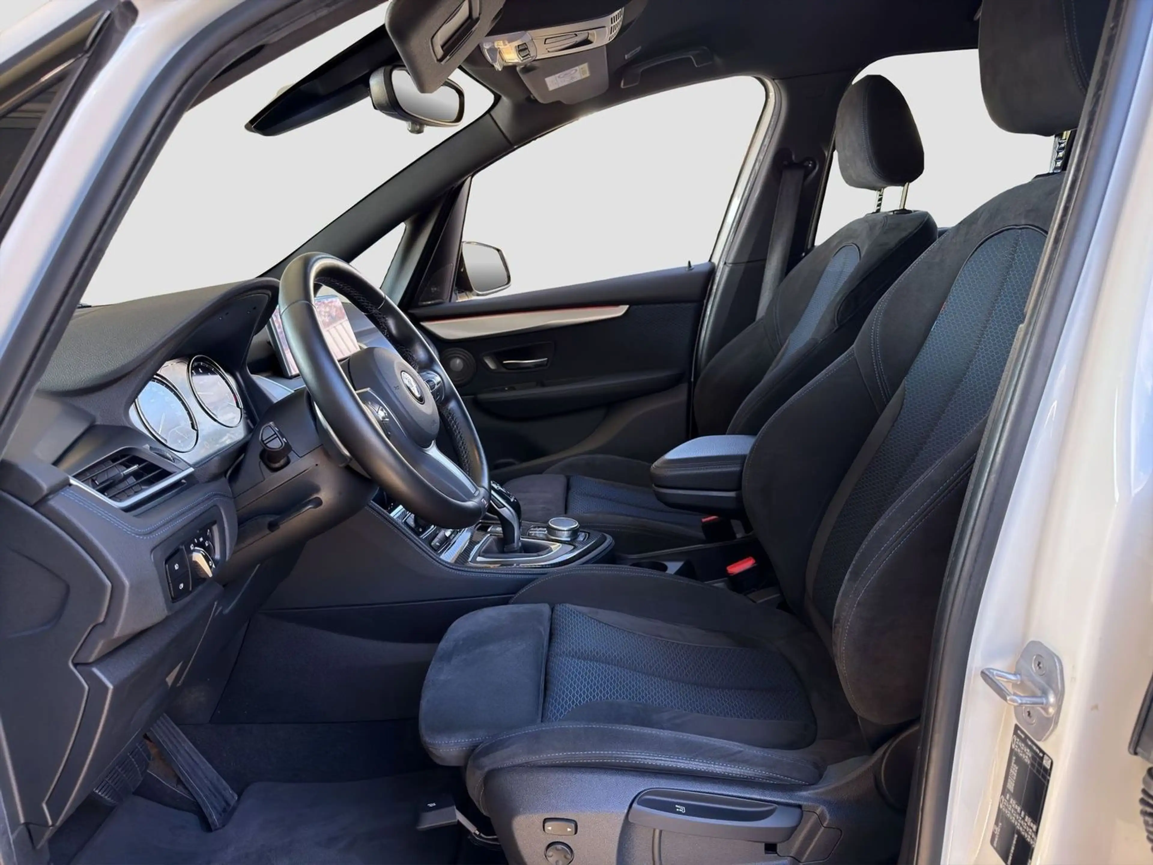 BMW 220 M Sport Paket Navi HuD LED AHK — photo 10