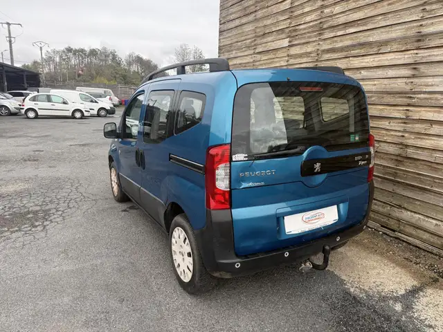 Peugeot Bipper view 3