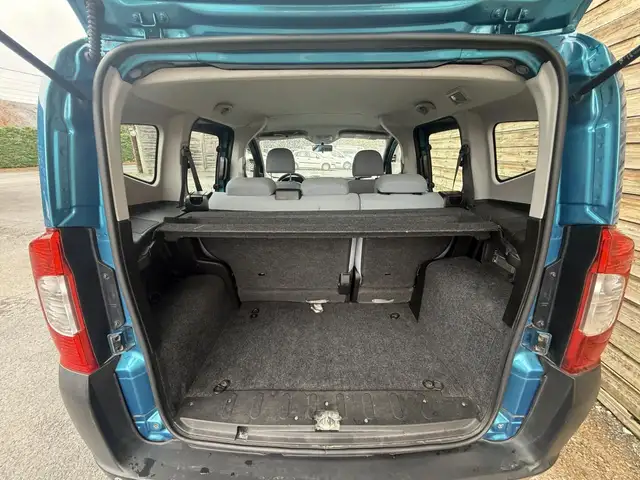 Peugeot Bipper view 6