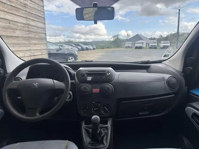 Peugeot Bipper view 15